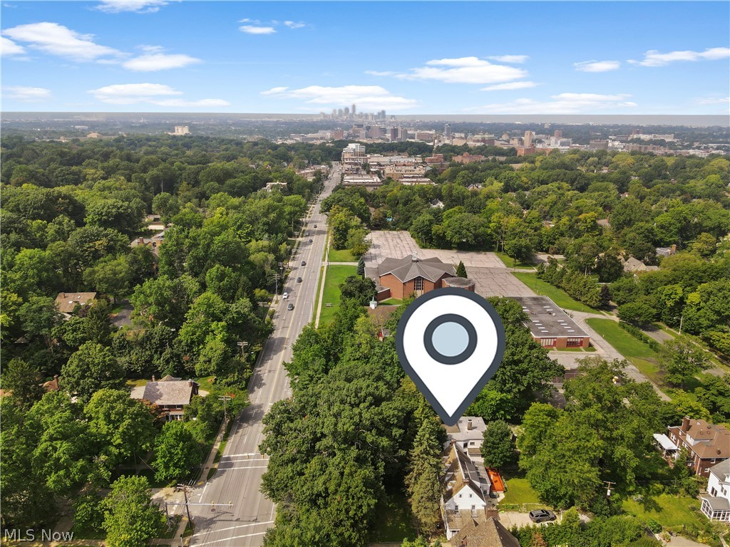 12655 Cedar Road Cleveland Heights OH 44106