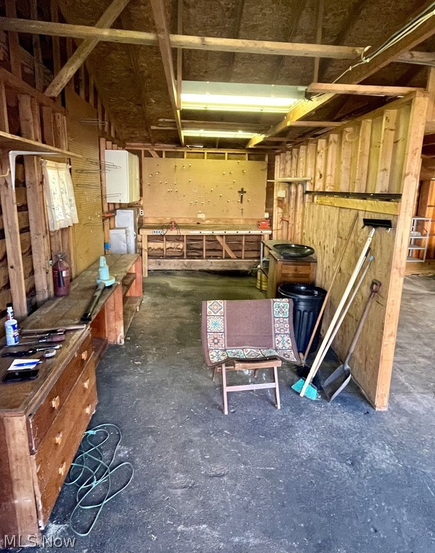 123 E Prospect Street Girard OH 44420