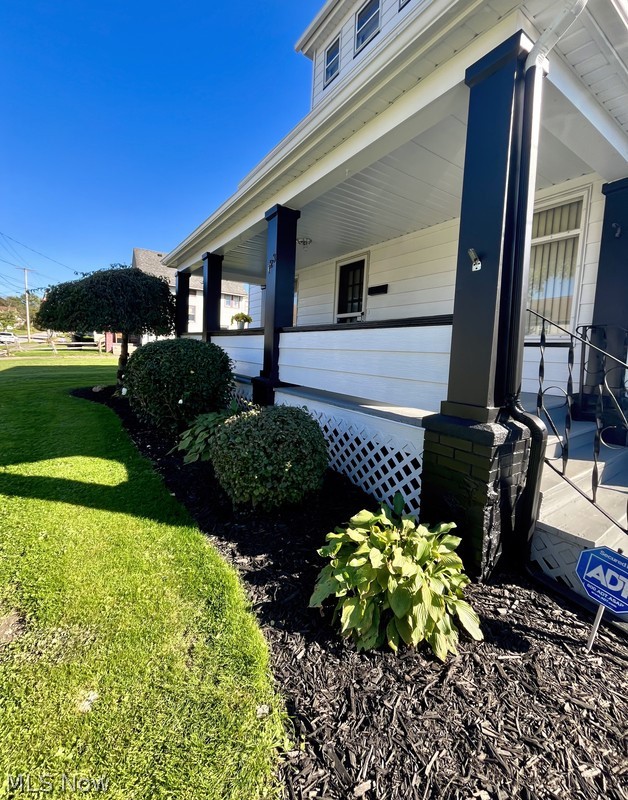 123 E Prospect Street Girard OH 44420