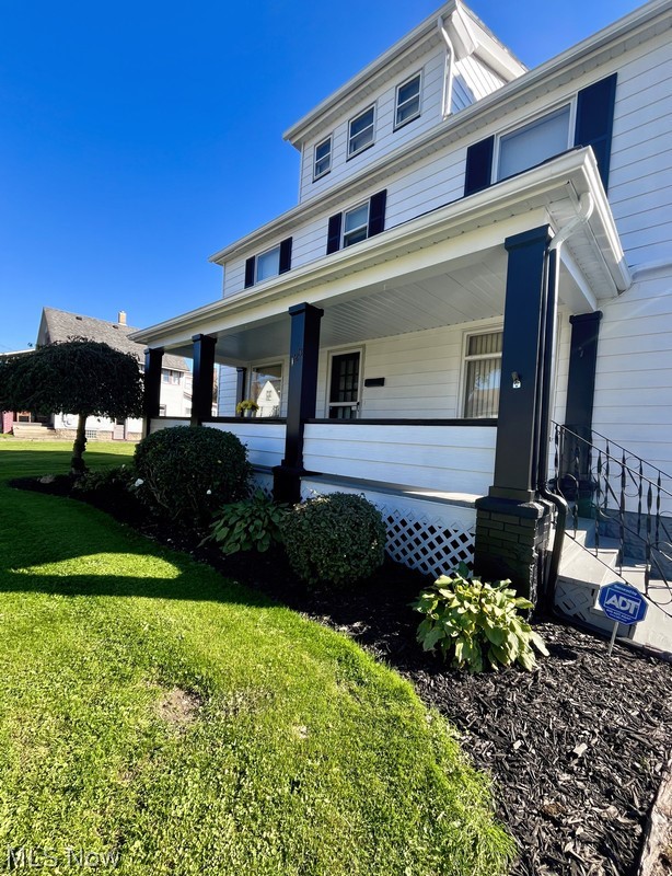 123 E Prospect Street Girard OH 44420