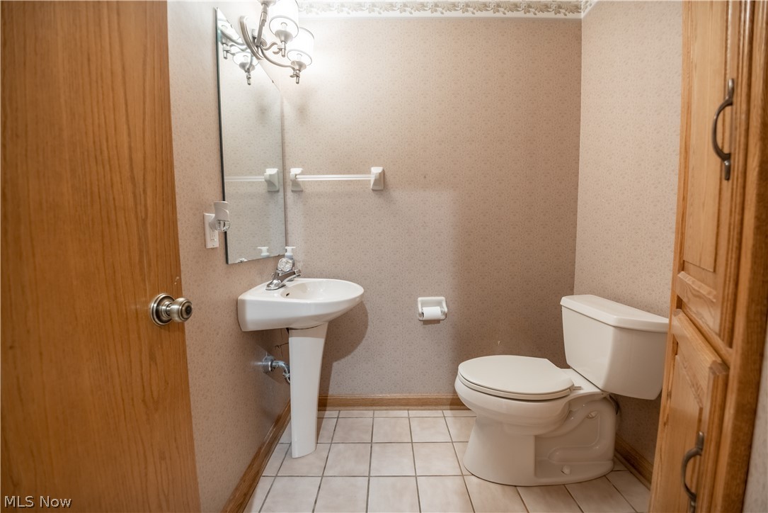 2885 Valley Road Cuyahoga Falls OH 44223