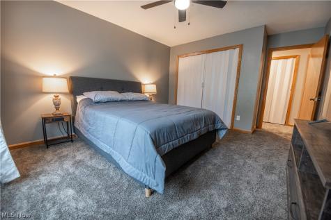 2885 Valley Road Cuyahoga Falls OH 44223