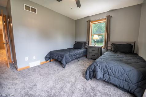 2885 Valley Road Cuyahoga Falls OH 44223