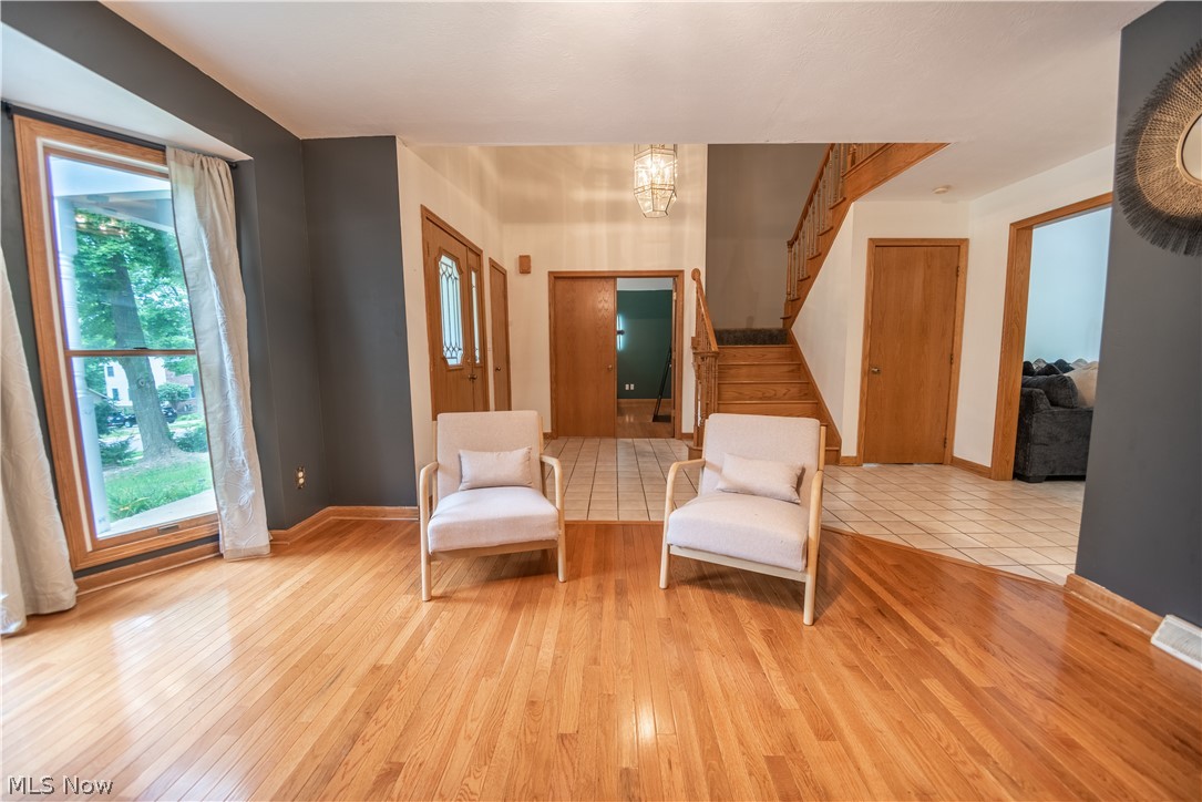2885 Valley Road Cuyahoga Falls OH 44223