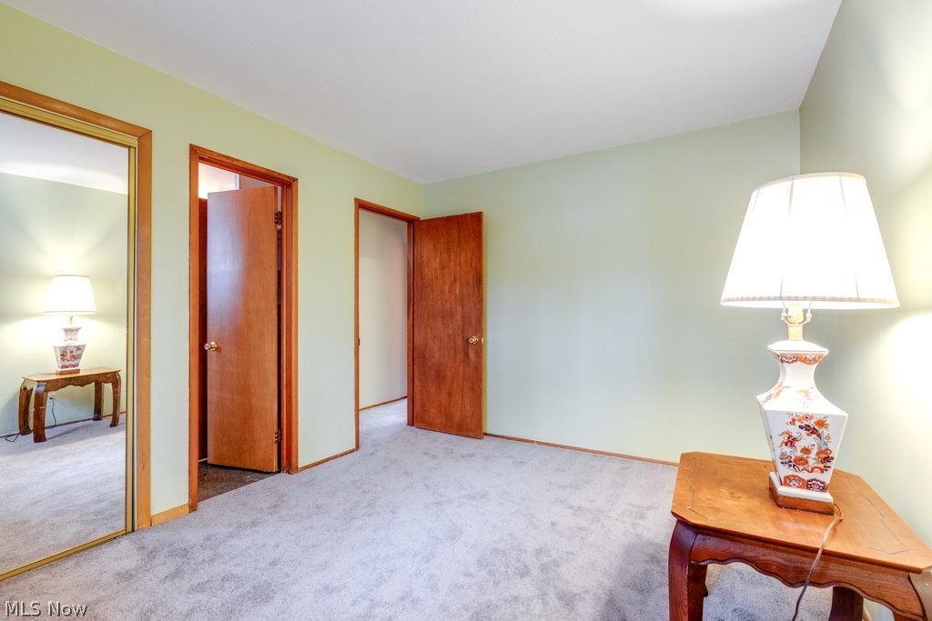 684 Sherwood Drive Aurora OH 44202