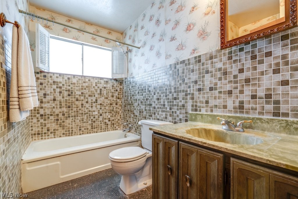 684 Sherwood Drive Aurora OH 44202