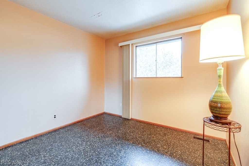 684 Sherwood Drive Aurora OH 44202