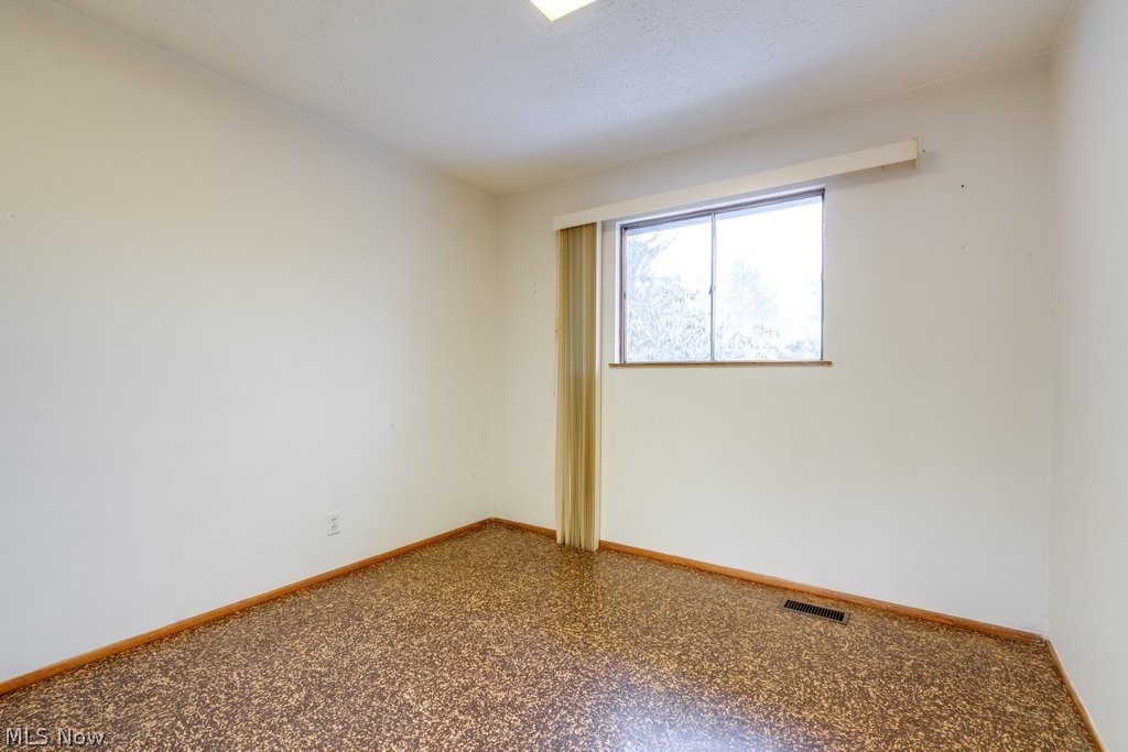 684 Sherwood Drive Aurora OH 44202
