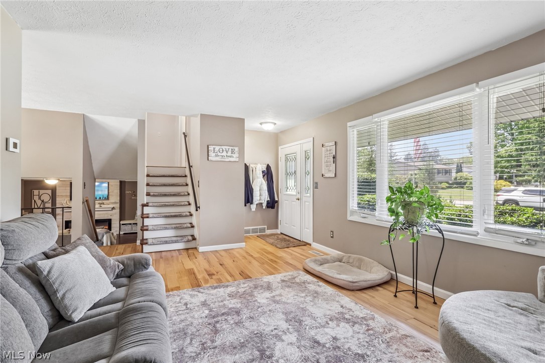 1797 Sandgate Road Madison OH 44057