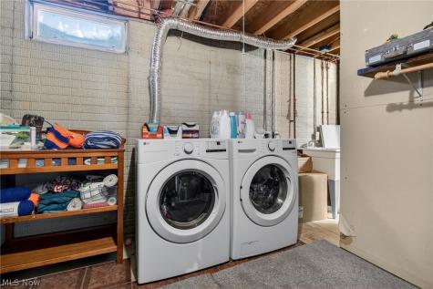 436 Bayberry Drive Elyria OH 44035