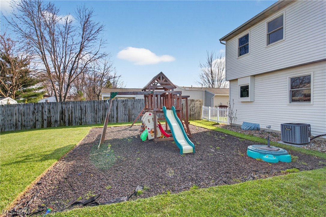 436 Bayberry Drive Elyria OH 44035