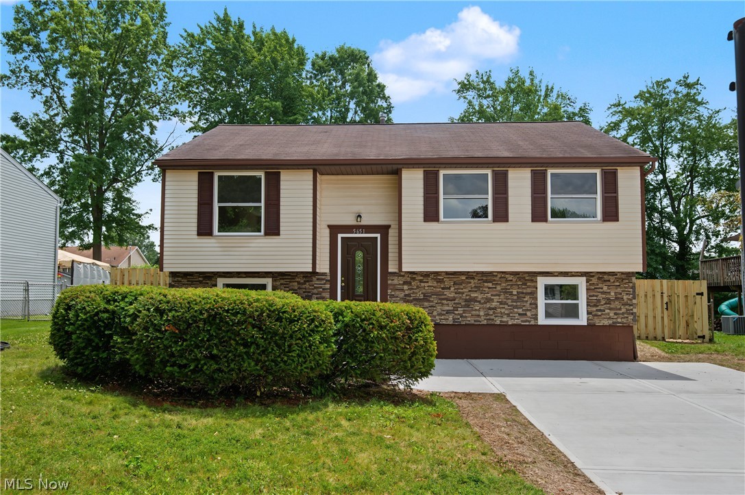5651 Tulane Avenue Austintown OH 44515