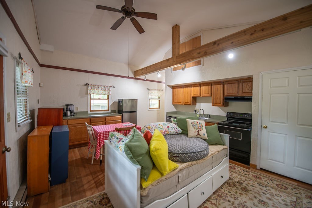 1246 Alton Drive SW Sherrodsville OH 44675