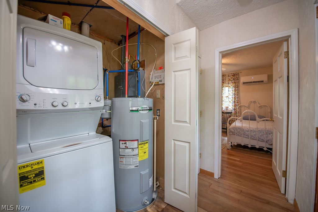 1246 Alton Drive SW Sherrodsville OH 44675