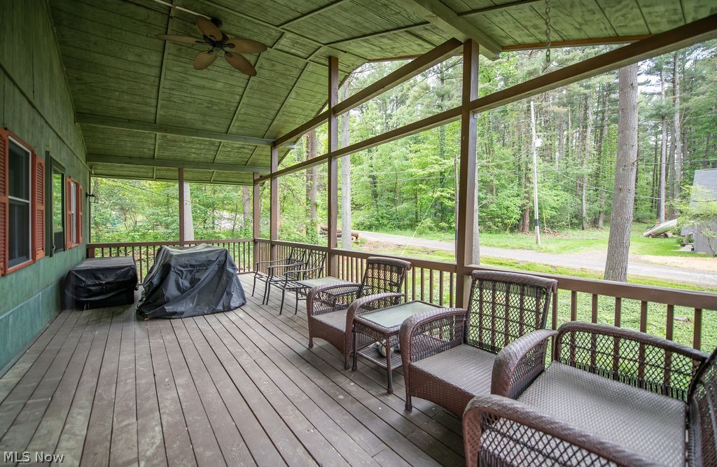1246 Alton Drive SW Sherrodsville OH 44675