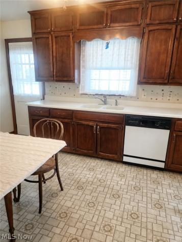 537 Kieffer Street Wooster OH 44691