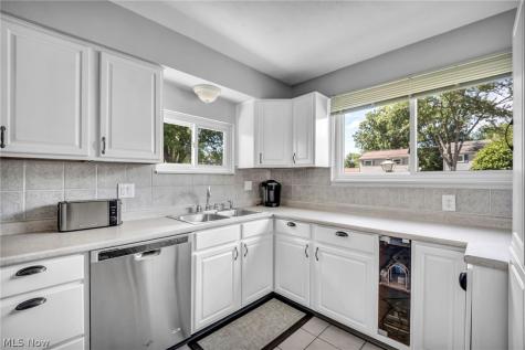 35494 Blanch Avenue Eastlake OH 44095