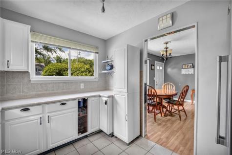 35494 Blanch Avenue Eastlake OH 44095