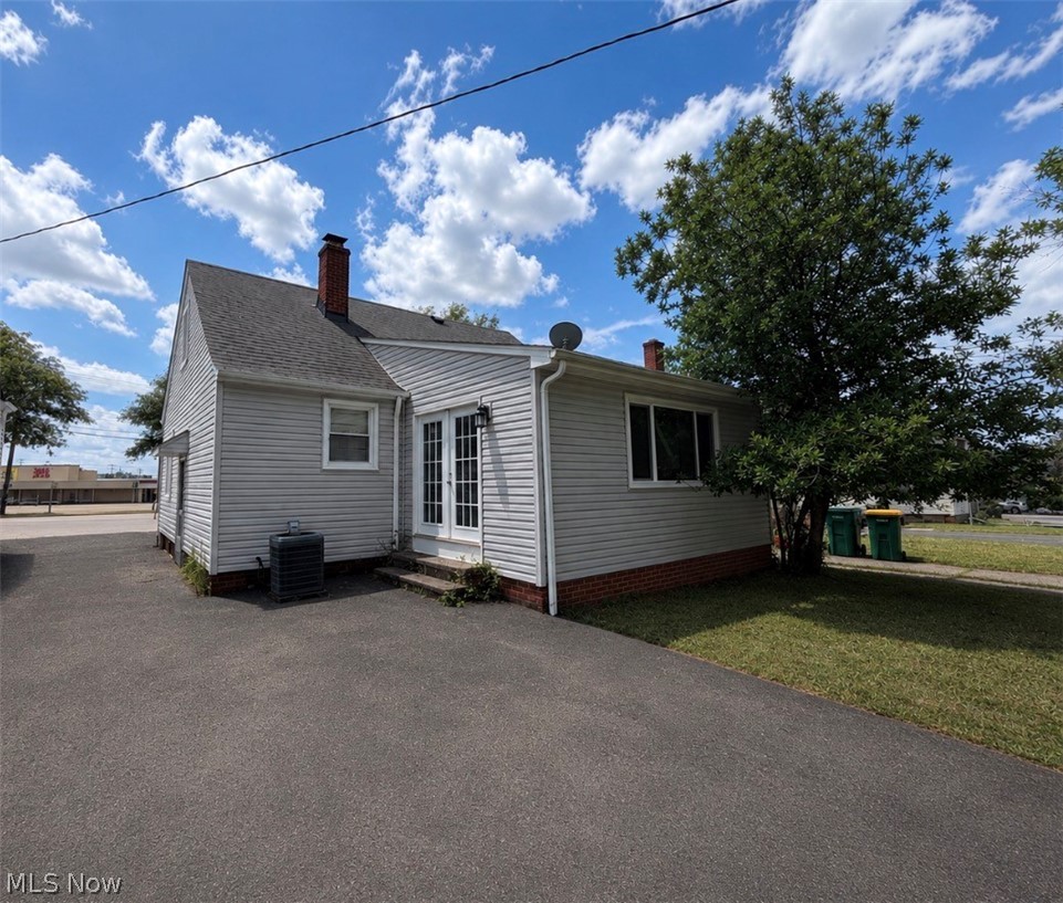 21419 Libby Road Maple Heights OH 44137
