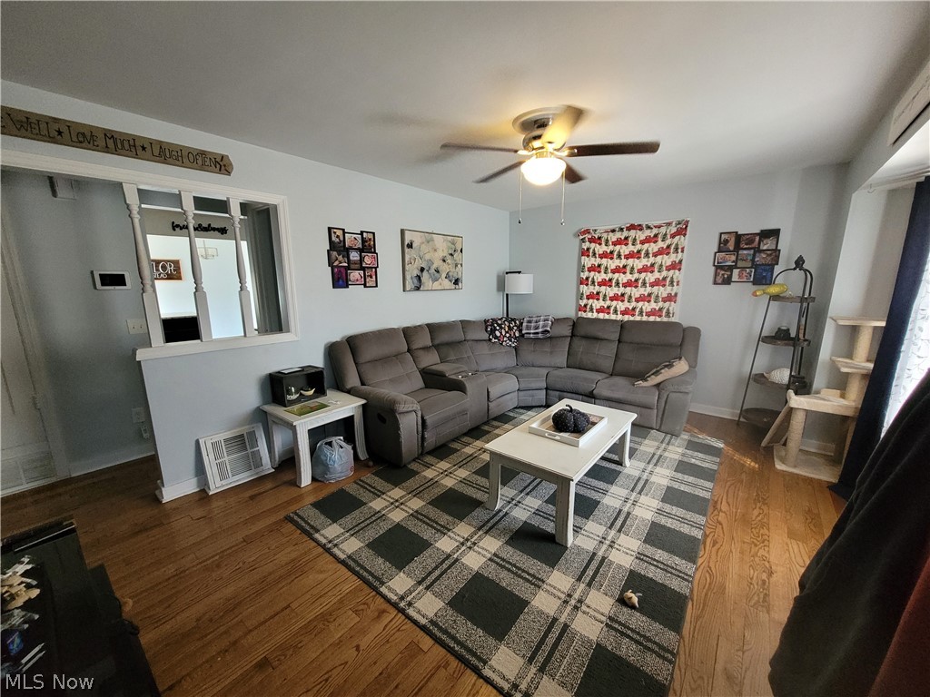 1682 Sunset Avenue Akron OH 44301