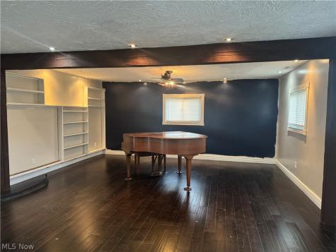 3946 Dunton Road Lorain OH 44055