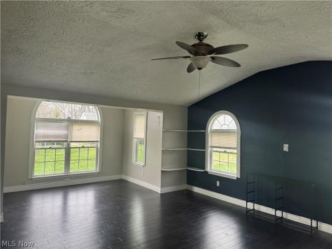 3946 Dunton Road Lorain OH 44055