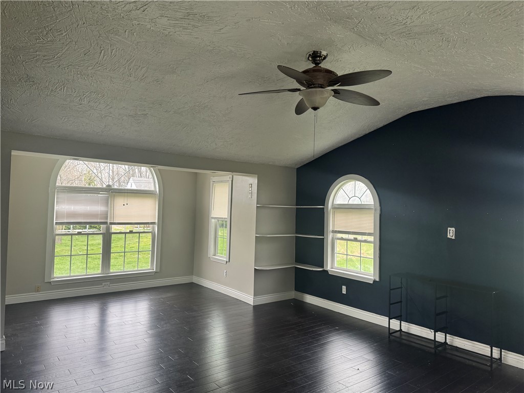 3946 Dunton Road Lorain OH 44055