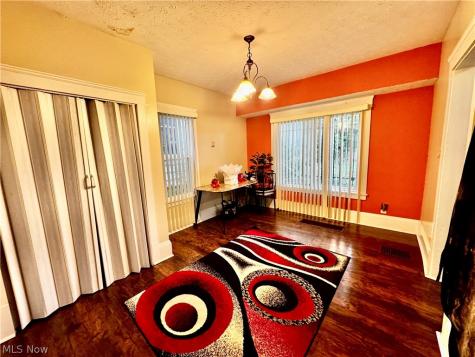 3216 W 95th Street Cleveland OH 44102