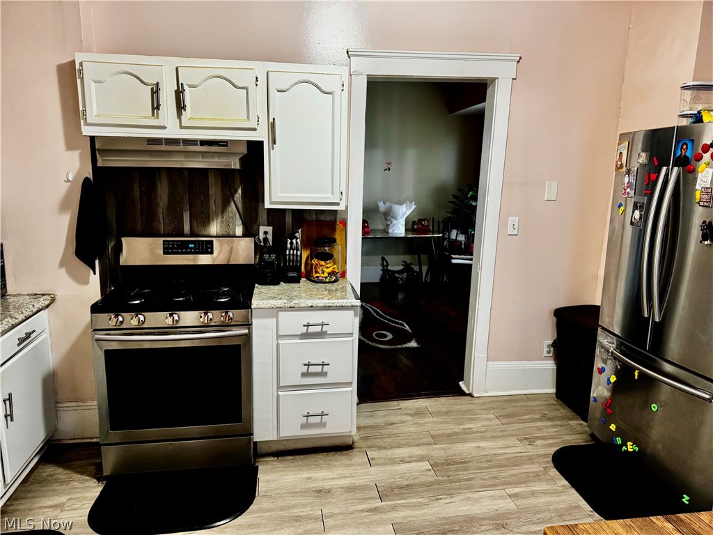 3216 W 95th Street Cleveland OH 44102
