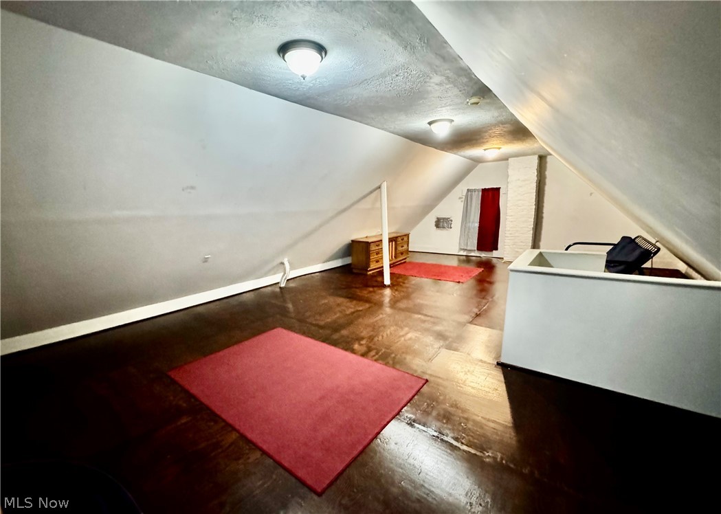 3216 W 95th Street Cleveland OH 44102