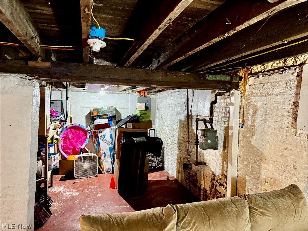 3216 W 95th Street Cleveland OH 44102