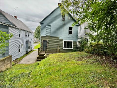 3216 W 95th Street Cleveland OH 44102