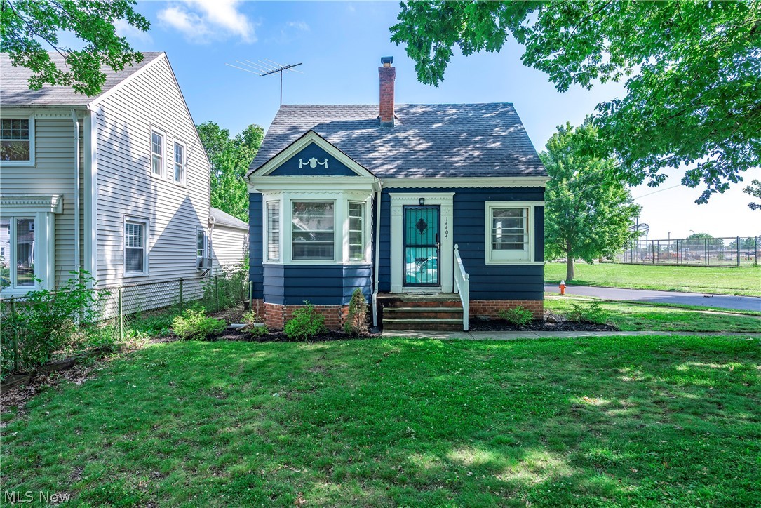 14404 Broxton Avenue Cleveland OH 44111