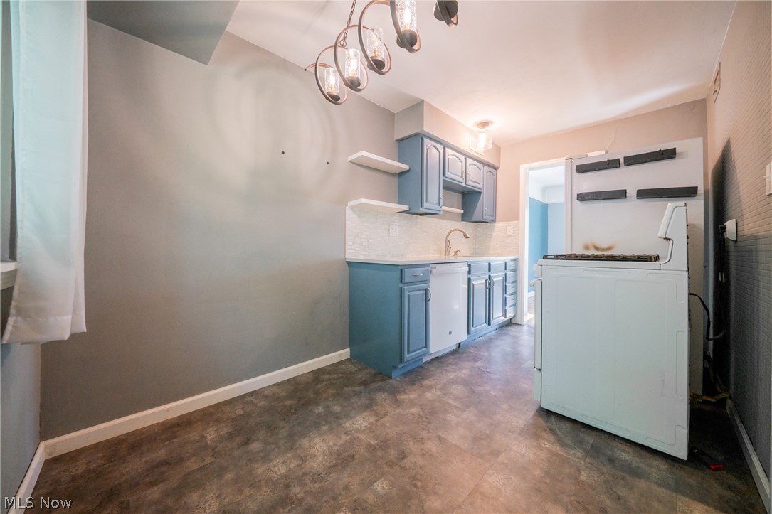 23861 Colbourne Euclid OH 44123