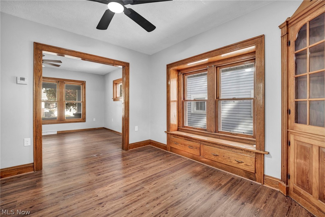 448 Allenford Street Akron OH 44314