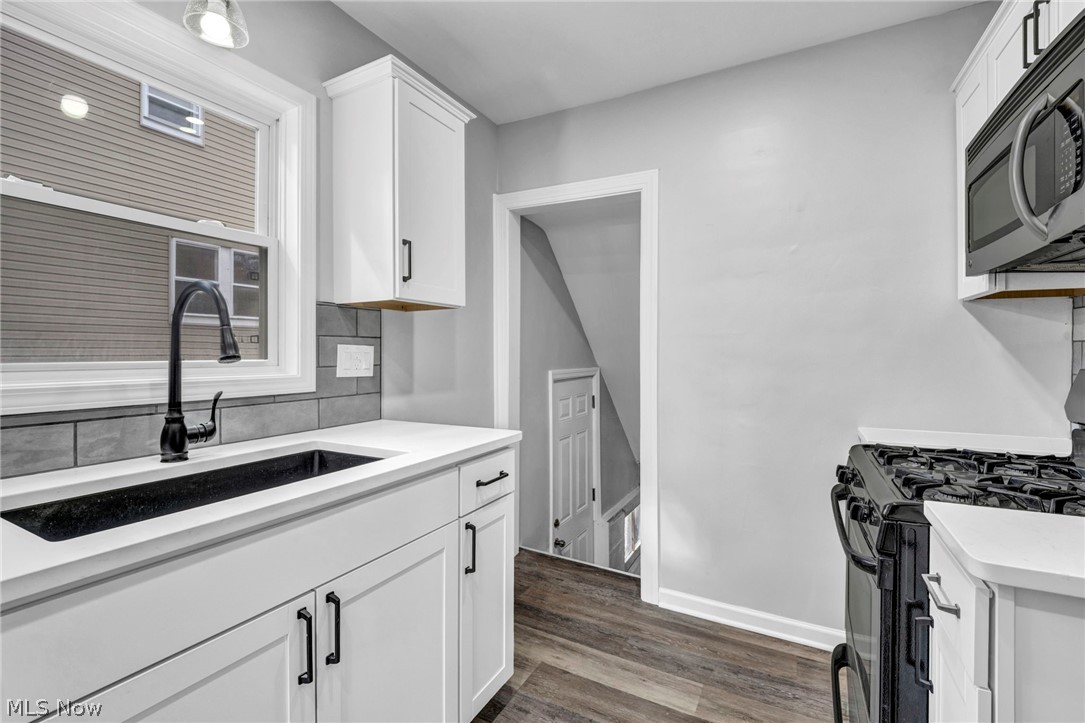 448 Allenford Street Akron OH 44314