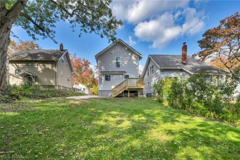 448 Allenford Street Akron OH 44314