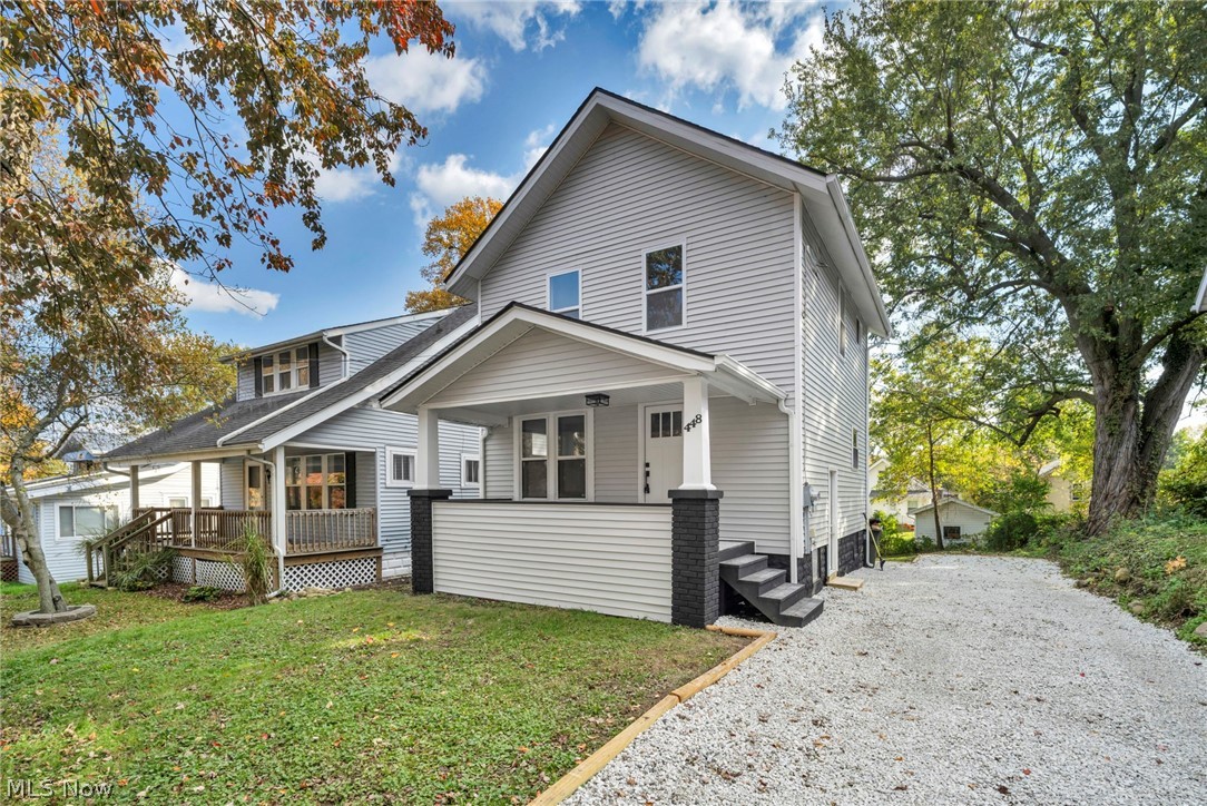 448 Allenford Street Akron OH 44314