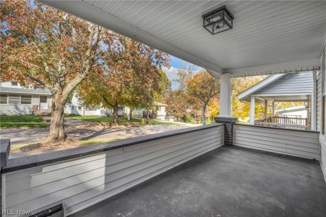 448 Allenford Street Akron OH 44314