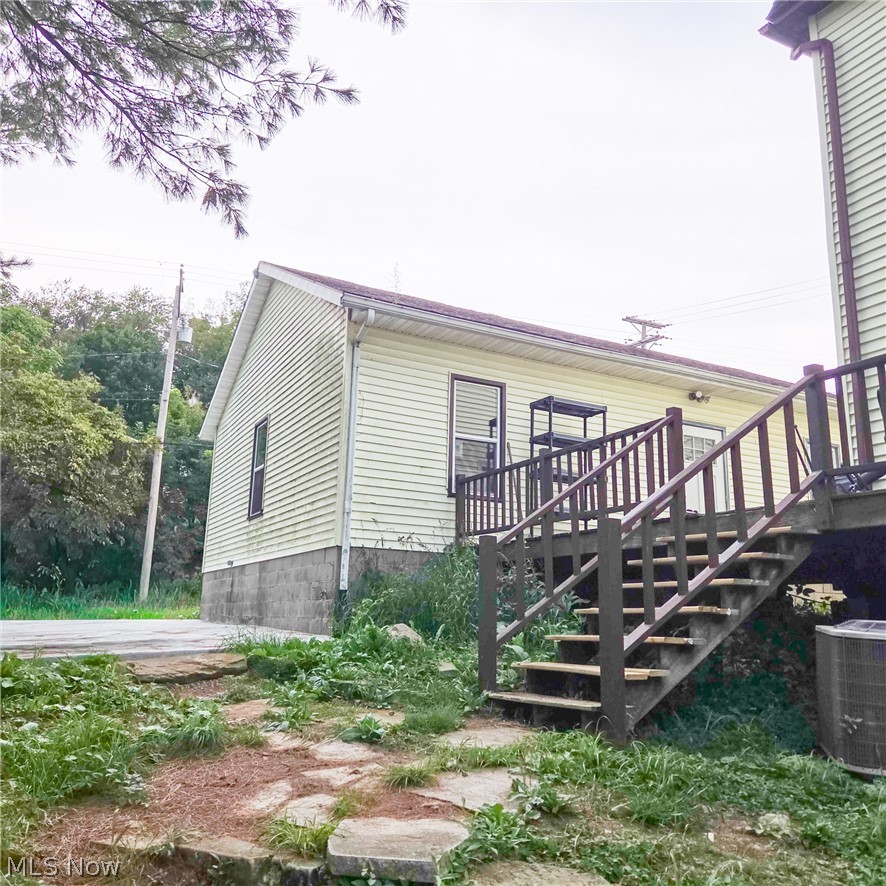 111 High Street Freeport OH 43973