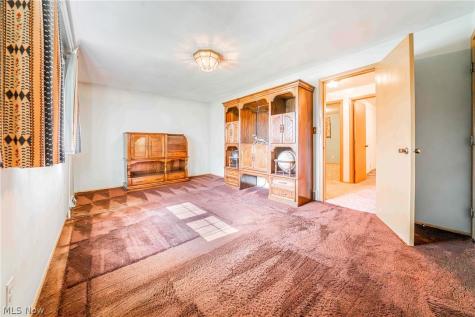 1207 Cordova Road Mayfield Heights OH 44124