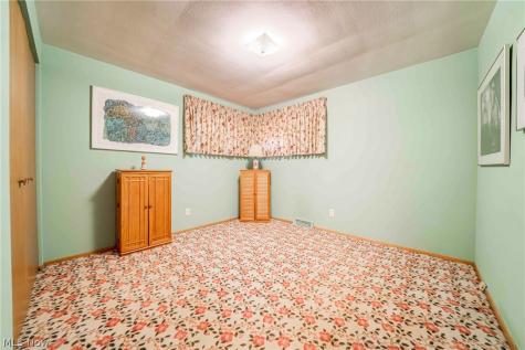 1207 Cordova Road Mayfield Heights OH 44124