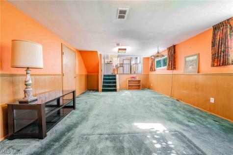 1207 Cordova Road Mayfield Heights OH 44124