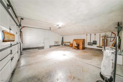 1207 Cordova Road Mayfield Heights OH 44124