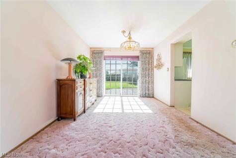 1207 Cordova Road Mayfield Heights OH 44124