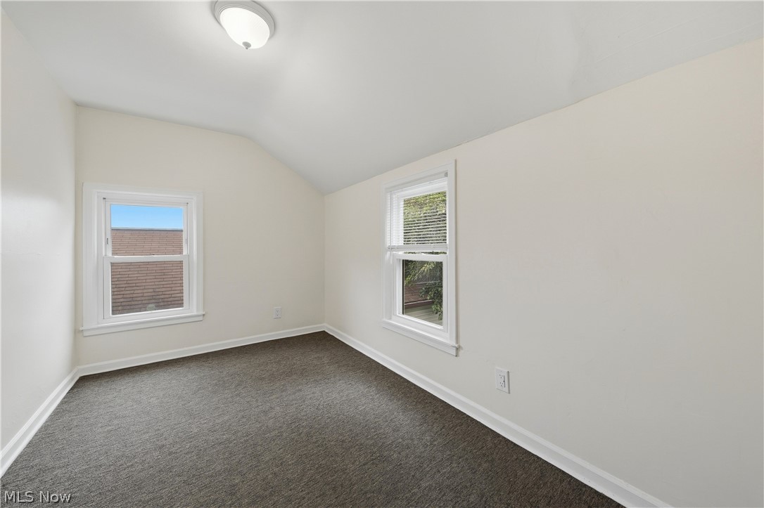 1137 Smithfarm Avenue Akron OH 44305