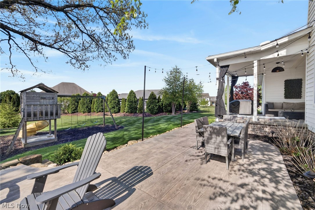 1323 Springbury Drive Uniontown OH 44685