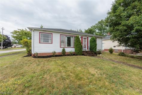 11601 Glamer Drive Parma OH 44130