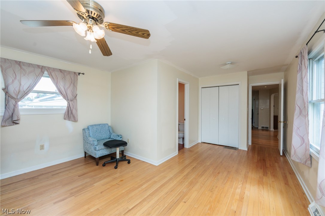 11601 Glamer Drive Parma OH 44130