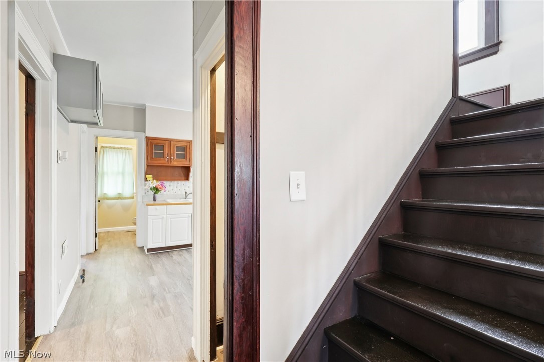 3612 Daisy Avenue Cleveland OH 44109